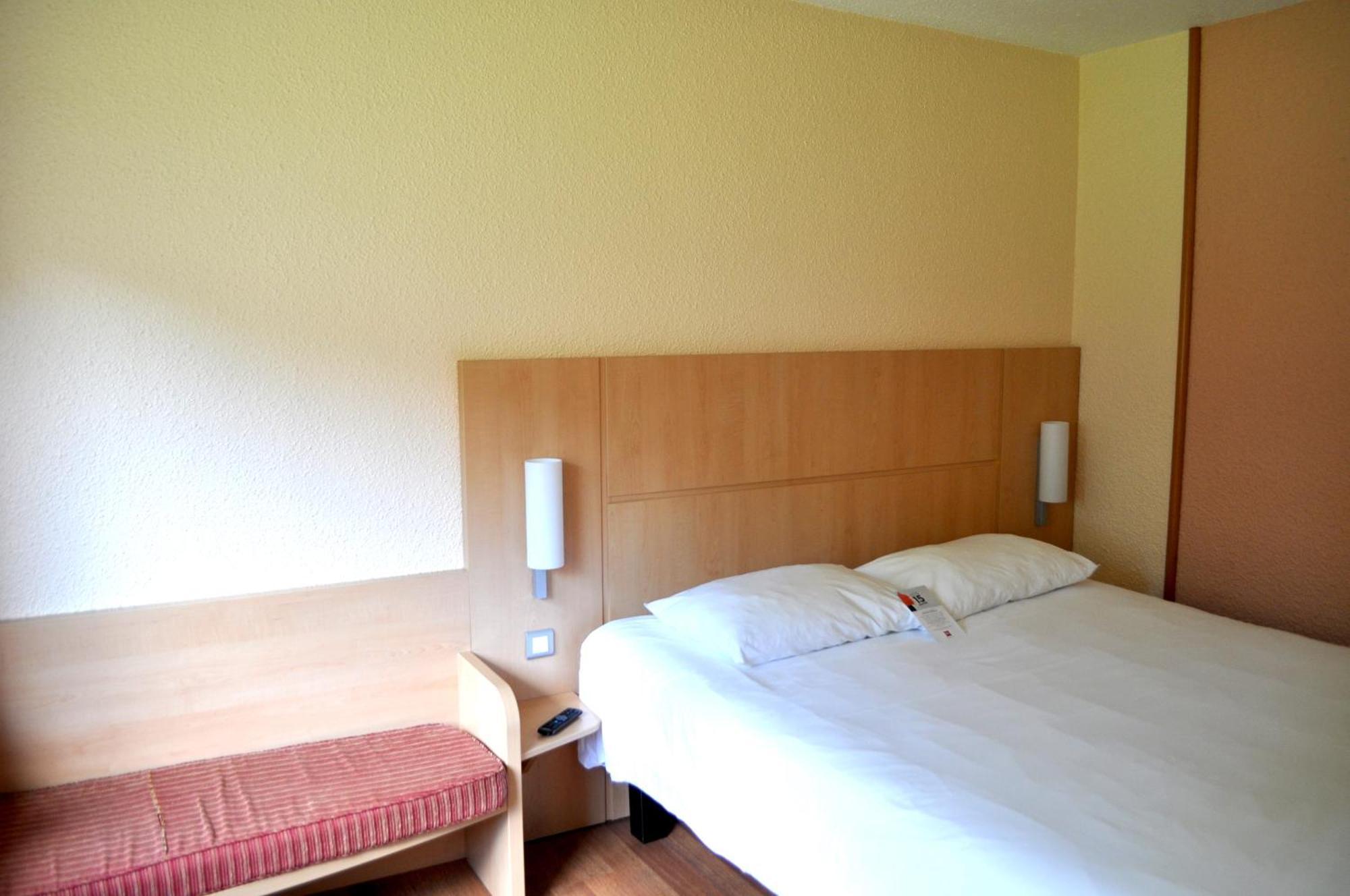 Ibis Belfort ダンジュータン 部屋 写真