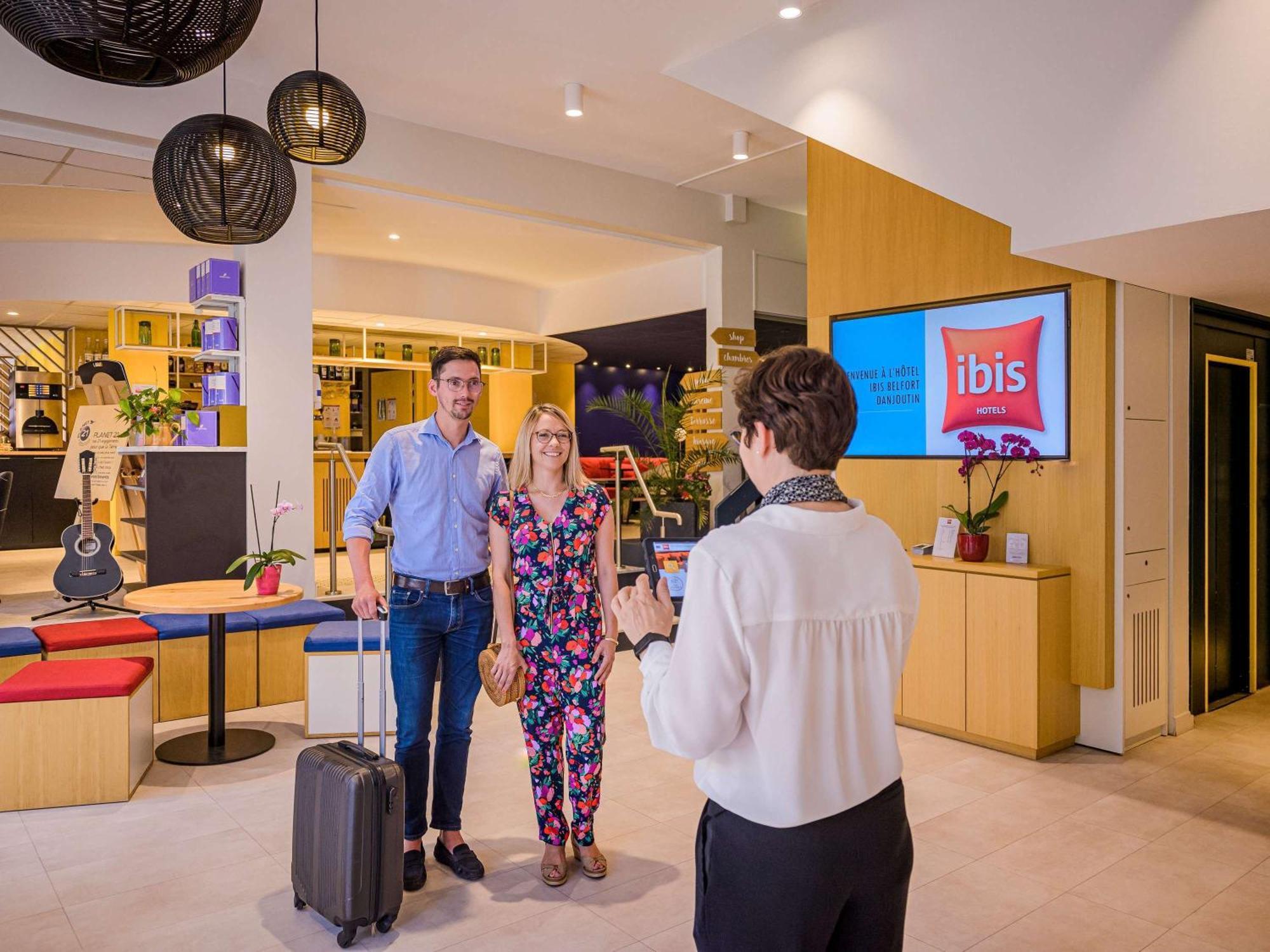 Ibis Belfort ダンジュータン エクステリア 写真